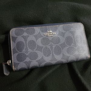 Navy Blue Coach Continental Zip Wallet